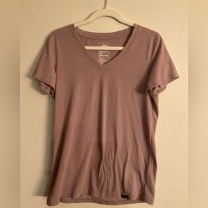 The North Face women’s Relaxed Fit V Neck Tee Heather Pink  Size M